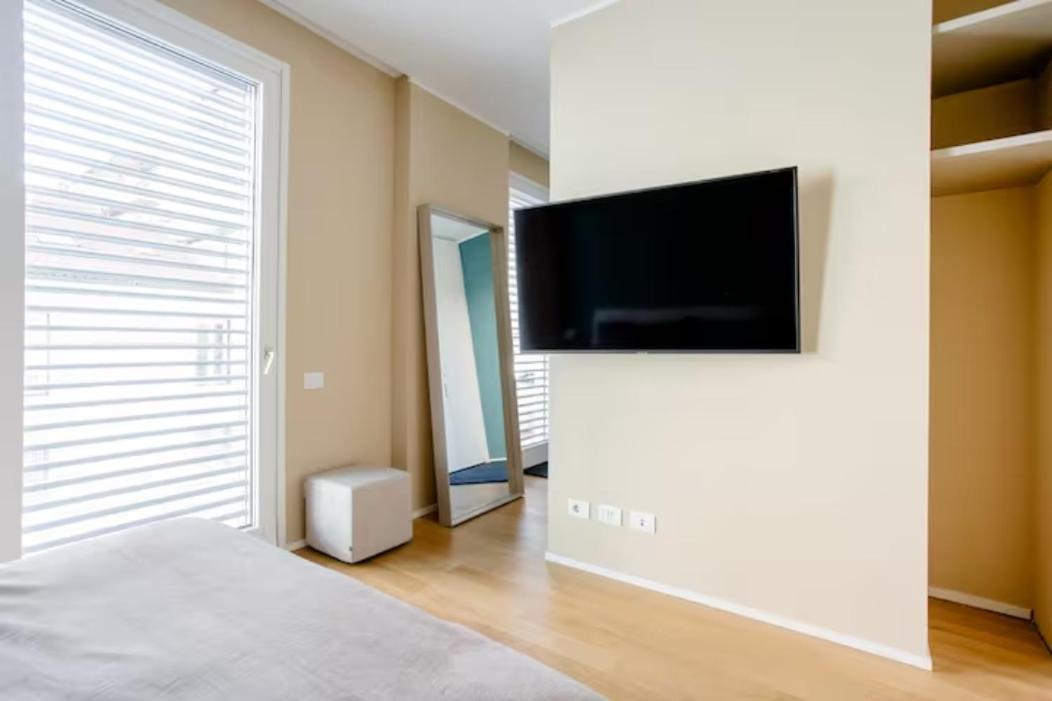 Luxury Apartment Milan Central Esterno foto